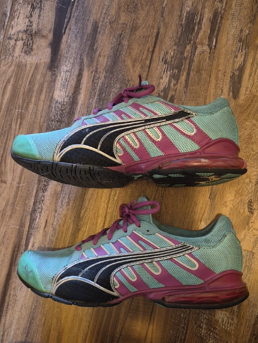 GUC Puma Voltaic Evo Fade Running Sneakers. Womens 8.5. RARE COLOR! - Picture 2 of 10